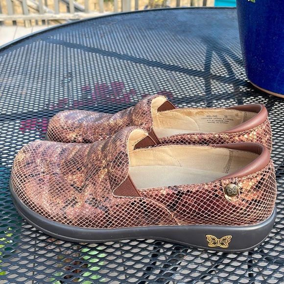 Alegria Shoes - Alegria copper ‘snakeskin’ shoes